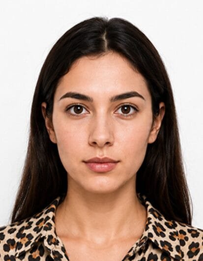 Not acceptable passport photo clothing